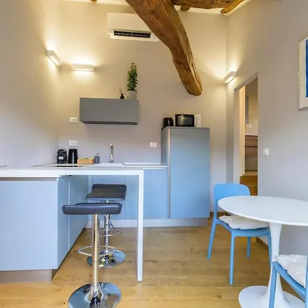 Appartement Jungle Chic 2 - Bemyhost Bologna